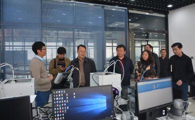 贵州师范大学副校长罗永祥到创新创业教育基地考察调研